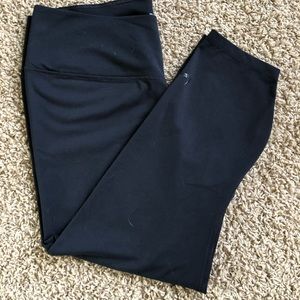 Nike Dri-Fit Plus Size Crop Compression Pants